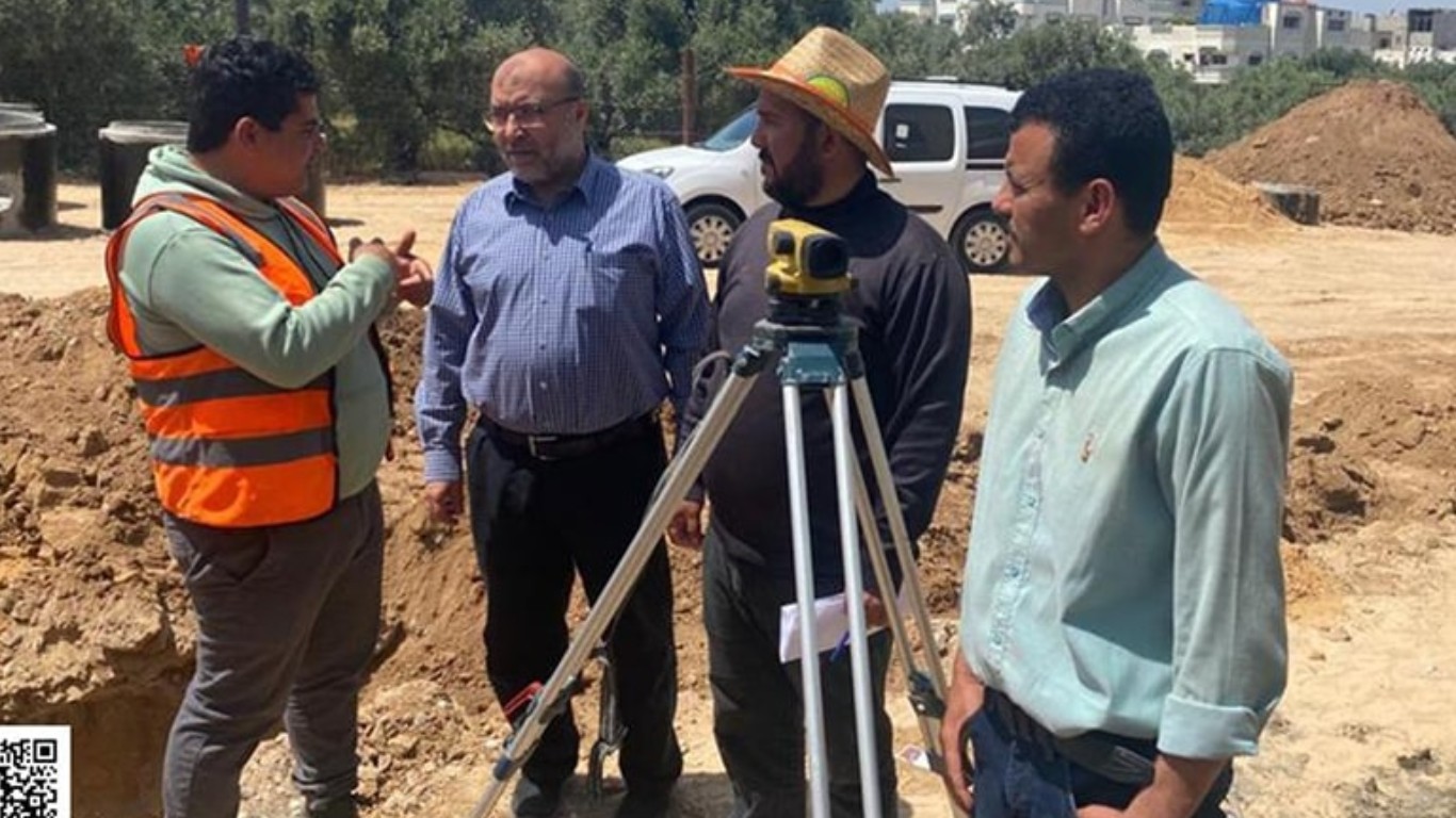 انشاء شبكة صرف صحي في منطقة بلوك ٨ بالبريج